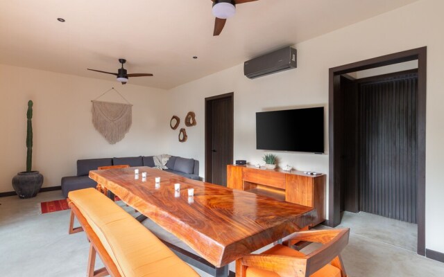 Asana Tulum 5 By Lockey