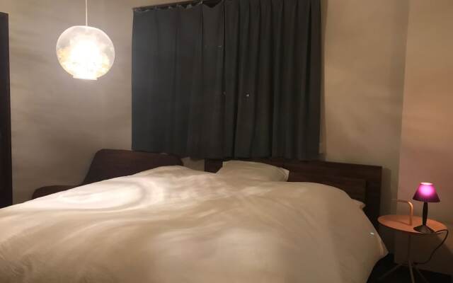 Sayama Aesthetics School