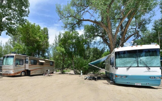 Riverview RV Park and Campground - A Cruise Inn Park