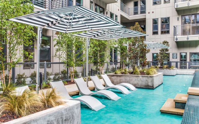 Southside Flats By Barsala