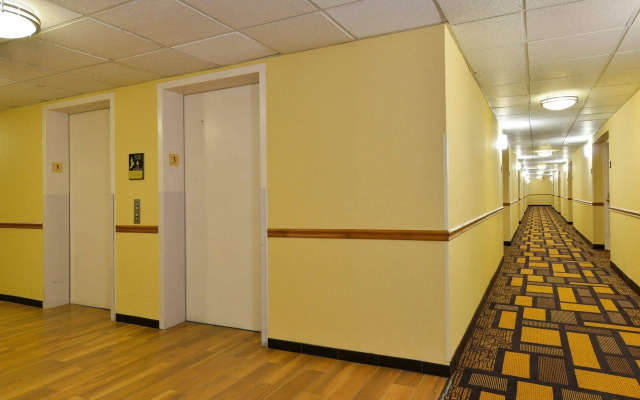 Best Western Plus Richmond Airport Hotel