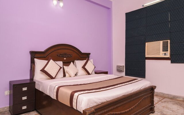 OYO 15625 Royal logix