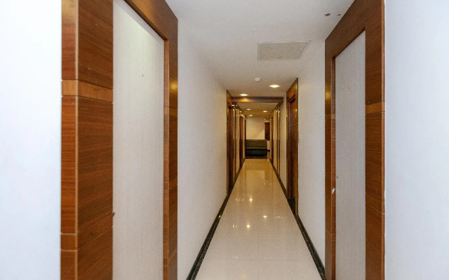 Collection O 683 Hotel Sri Chakra Inn