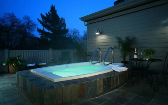 Inn At Sonoma - A Four Sisters Inn