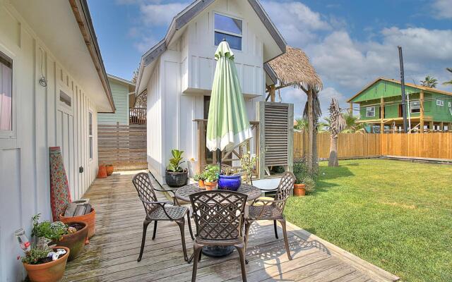 The Gulf House Gs512 Home