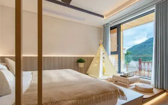 Tianzhushan Mountain Villa