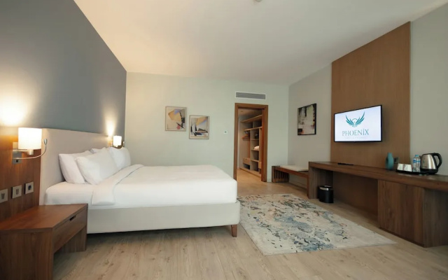 Phoenix Hotel and Wellness