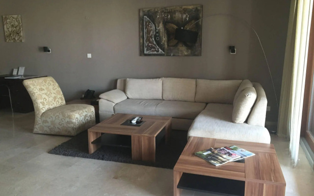 Le Sifah Resort Apartments