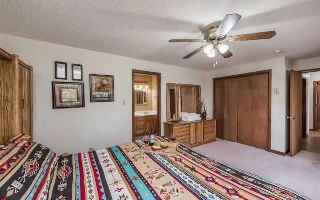 Lindleys Valley View - Three Bedroom Cabin