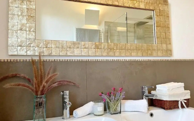 Is Cheas wine farm boutique hotel