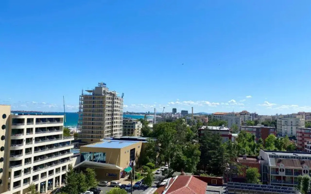 ROYAL BEACH private apartment