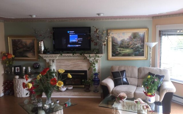 Diana's Luxury Bed and Breakfast