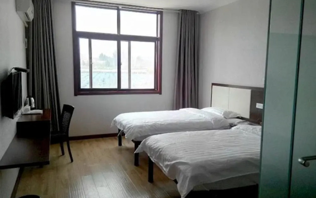 Longyang Express Hotel