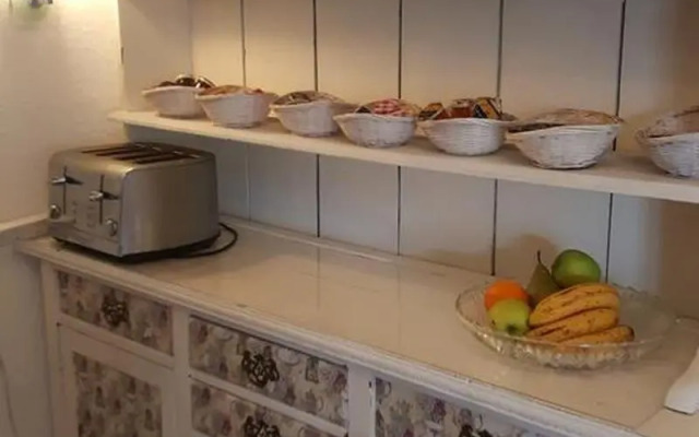 Colebrook Guest House