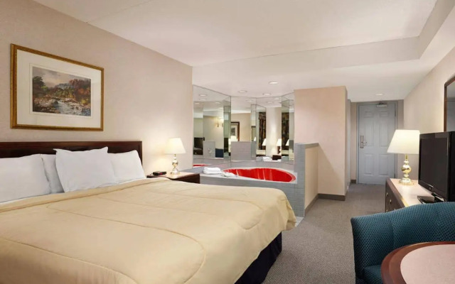 Fairfield by Marriott Niagara Falls, Canada