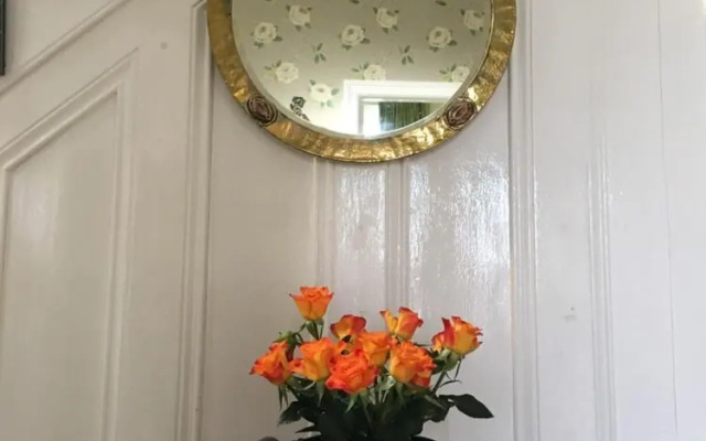 Anne's House