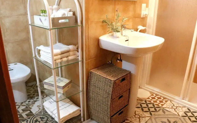 House With one Bedroom in Salamanca, With Wifi