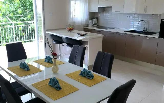 Apartment Milton