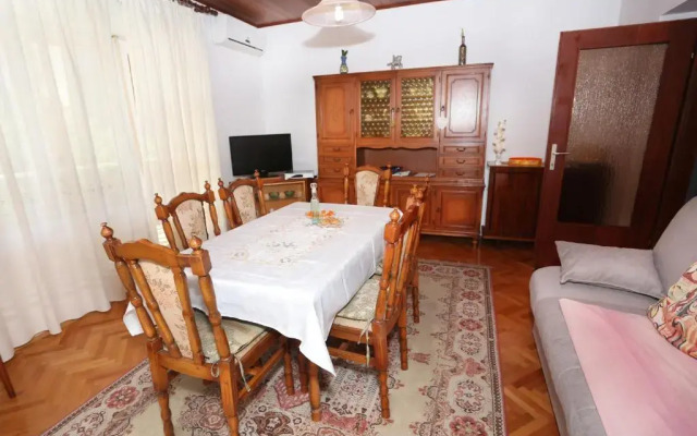 Apartments Slavica Žedno