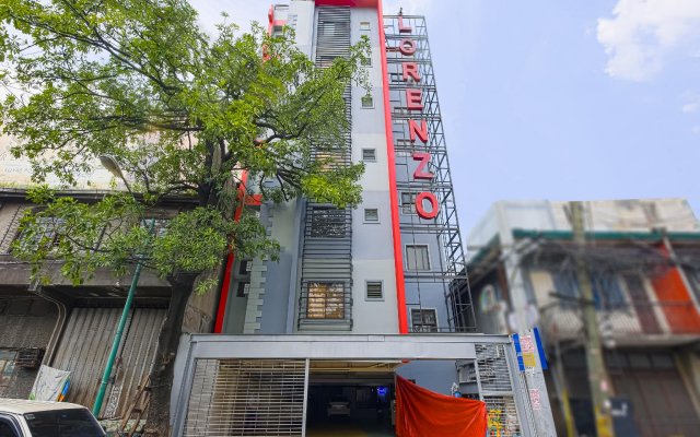 Arzo Hotel Makati by OYO Rooms