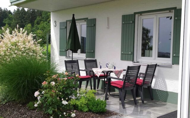 Modern Retreat in Nature