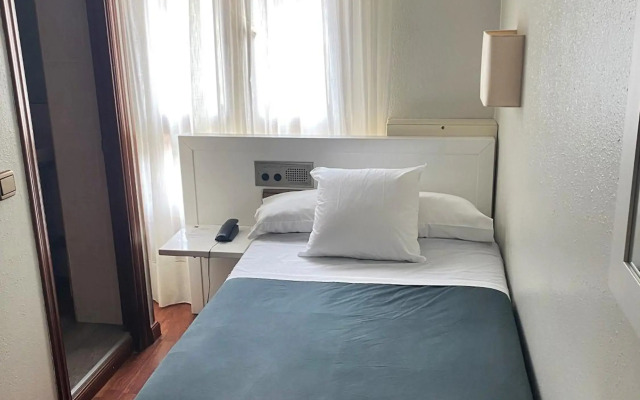 Hotel Ovetense
