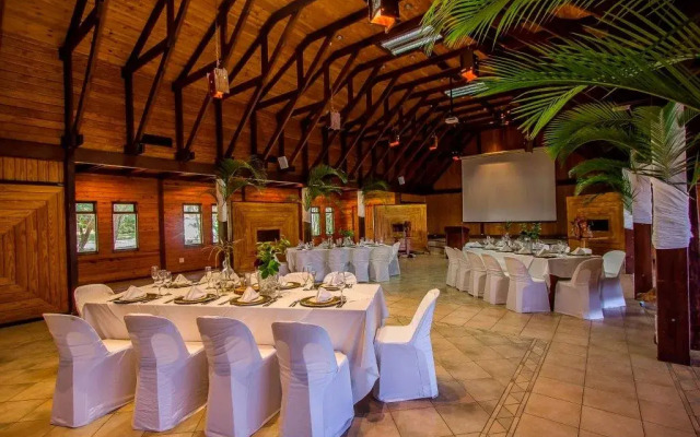Imvubu Lodge