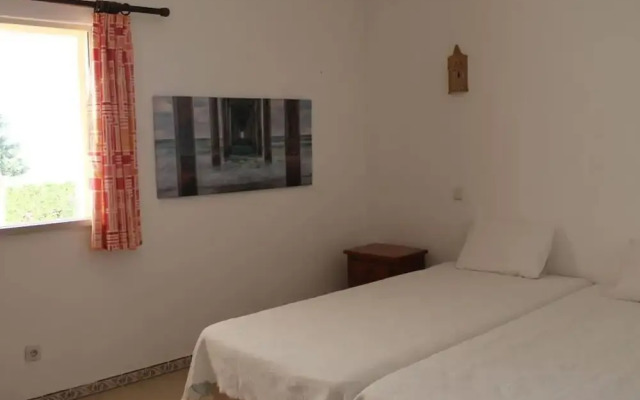 Nora GM in Albufeira