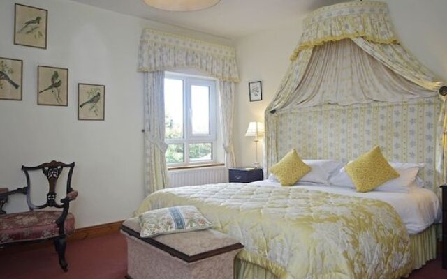 Moyglare Lodge Country House B&B