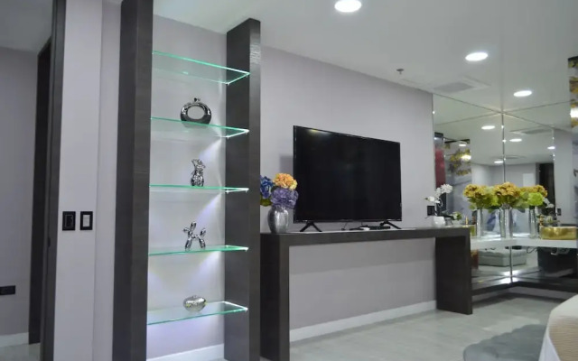 Hotel Paris Luxury Suites