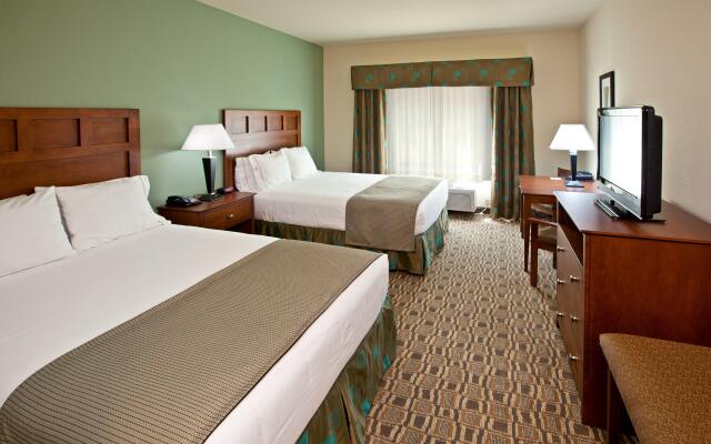 Holiday Inn Express Hotel & Suites RIPLEY by IHG