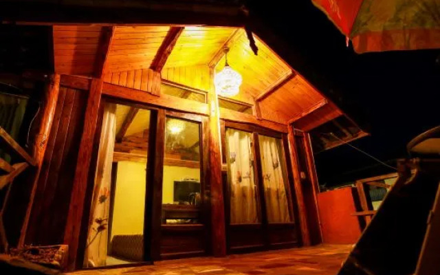 Lijiang Youmi Inn