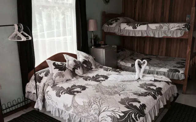 Hotel Sloth Backpackers