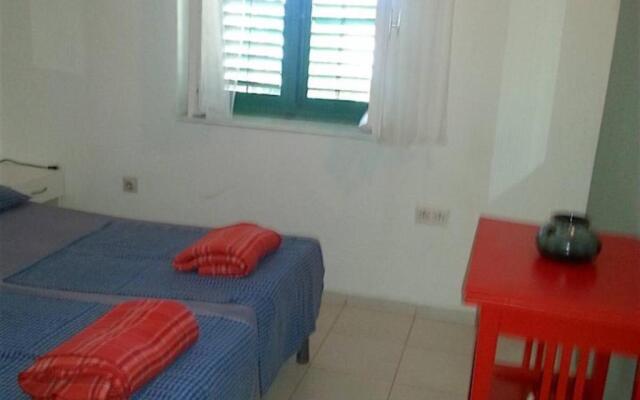 Spacious Holiday House Hana, Sleeps 12