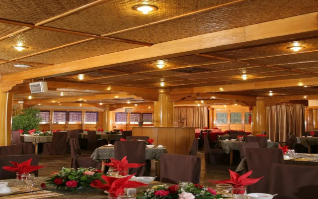 The Silk Road Dunhuang Hotel