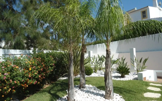 Alamos House