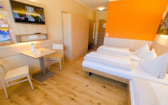 JUFA Hotel Neutal