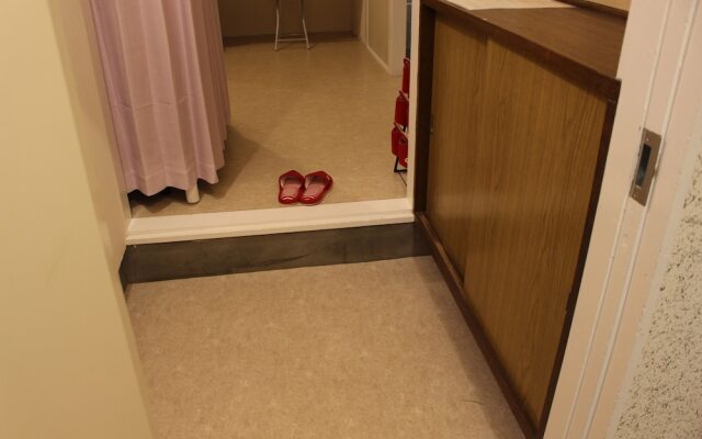 Guest House Banvina Shiroyama-Hostel