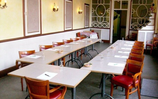 Logis Hôtel Pedussaut