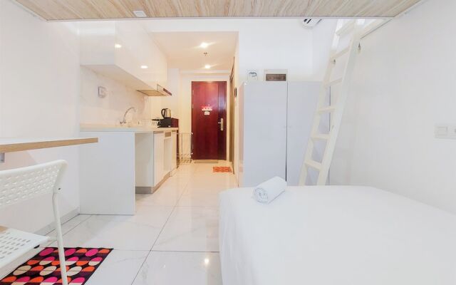 Well Furnished And Comfy Studio Sky House Alam Sutera Apartment