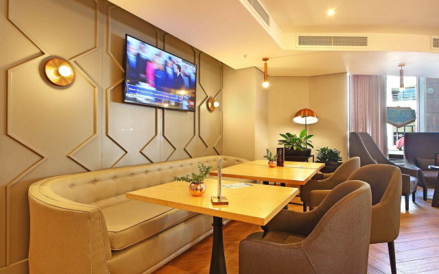 Triangle Luxury Suites by Totalstay