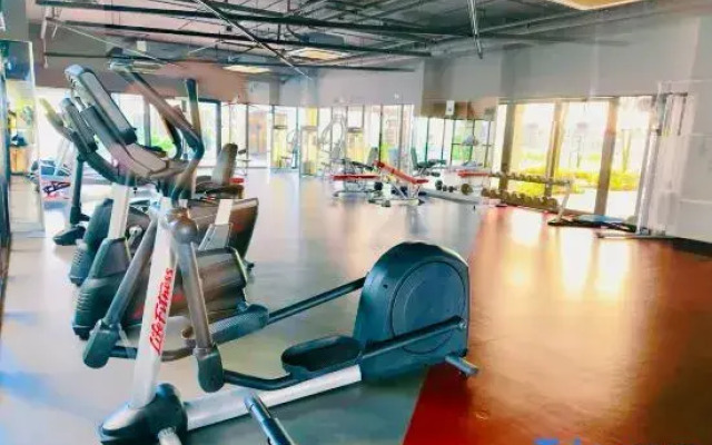 Ramada medini Apartment