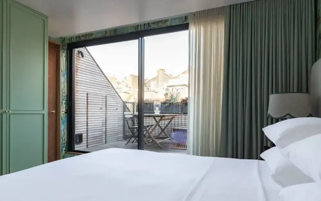 St Luke's Mews III by Onefinestay