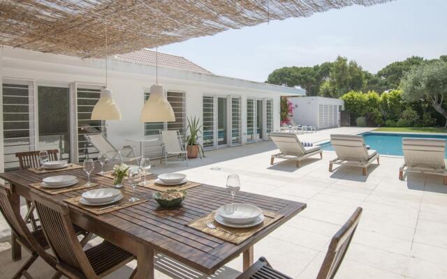 Villa Linda (AL) in Setúbal