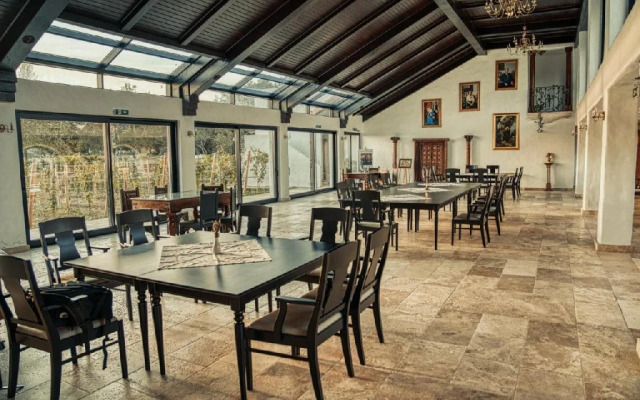 CRAMA APOGEUM - Adult only