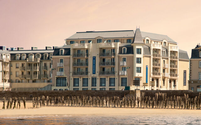 Hôtel Le Nouveau Monde