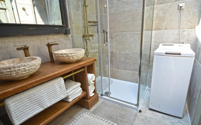 Arnolongo B4 in Rovinj