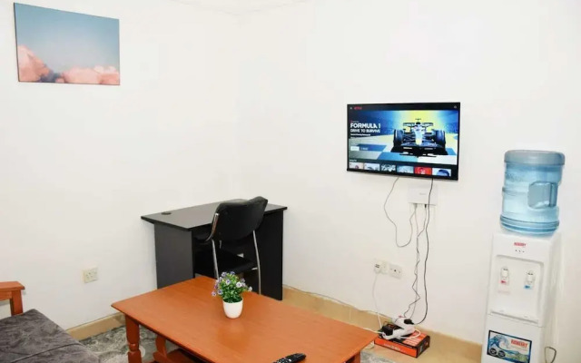 Lux Suites Orkney Apartments TRM Drive