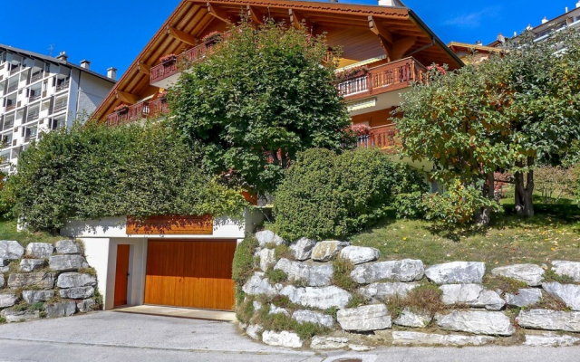 Cascade Deden Crans-montana