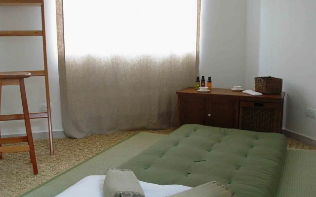 Atma Hostel Hotel